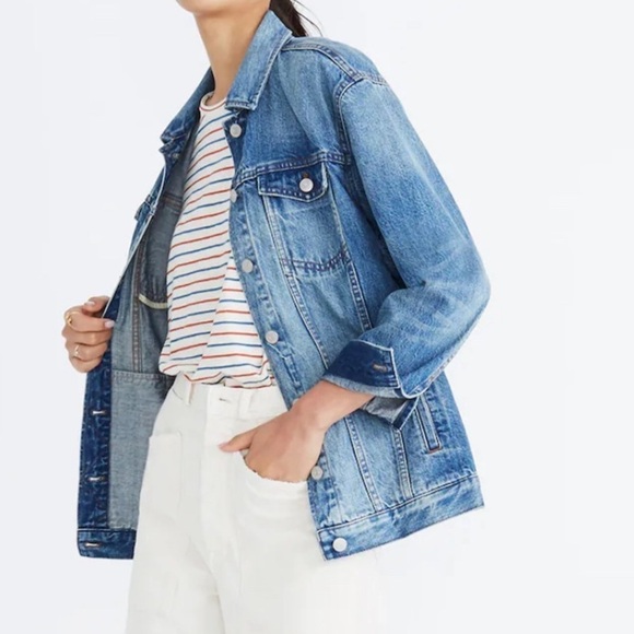 MADEWELL OVERSIZED JEAN JACKET IN CAPSTONE WASH TRUCKER STYLE SIZE MEDIUM - Picture 3 of 5